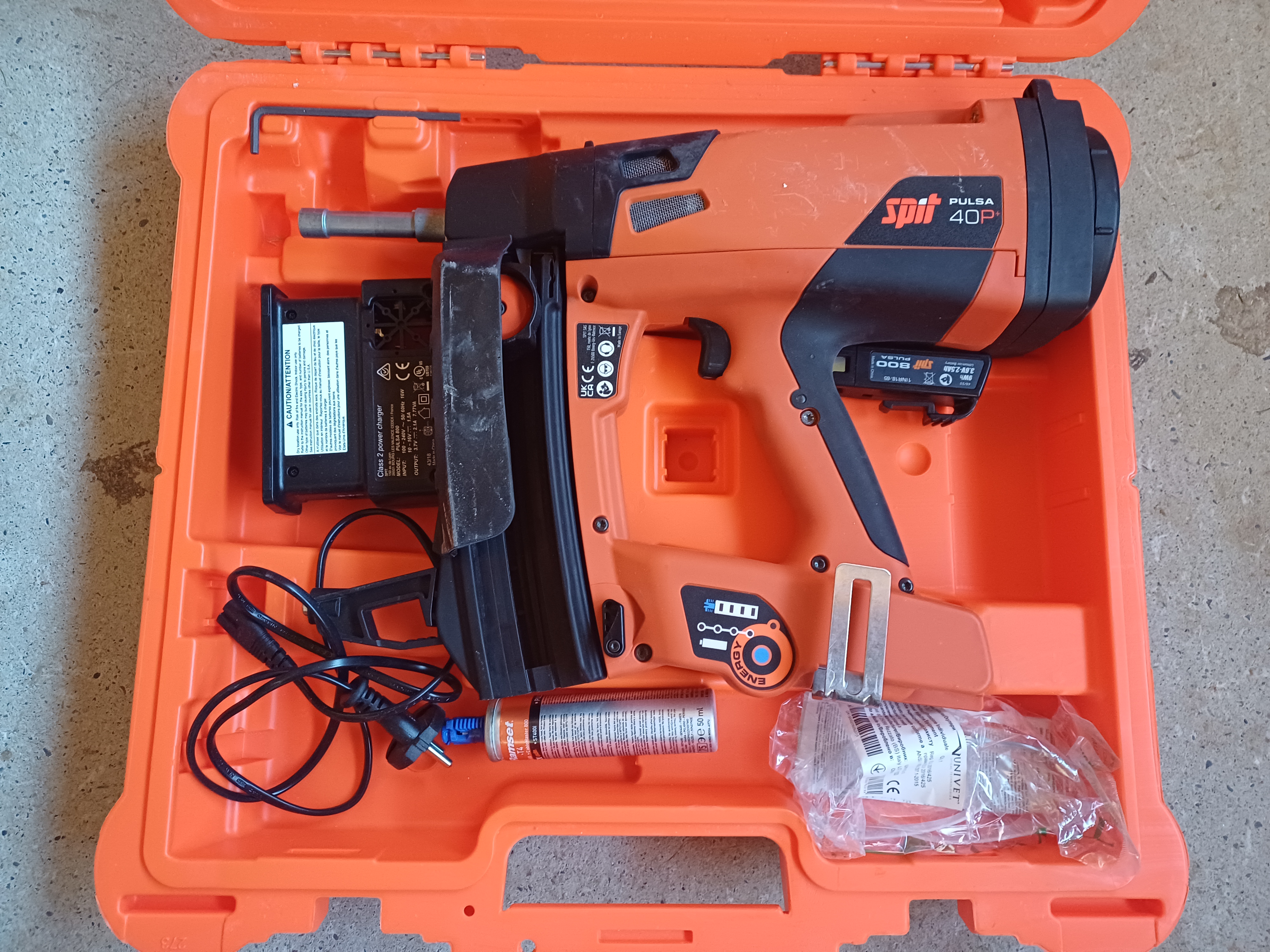 Location pistolet a colle 74 entre particuliers